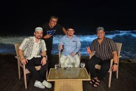 Rakyat Pro Gibran MilenialZ dan NW Gelar Grebek Akbar Santri di Lombok
