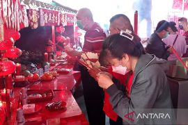 Vihara Dharma Bhakti diperkirakan dikunjungi 3.000 orang saat Imlek