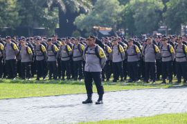 Polda berangkatkan 1.013 personel amankan Pemilu 2024 di Jatim