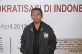 KPU Luwu distribusikan surat suara Pemilu 2024 di wilayah pegunungan Latimojong