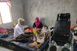 Kemensos bantu remaja pengidap kanker tulang di Bekasi untuk sembuh