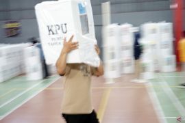 Distribusi logistik Pemilu 2024 di Tulungagung