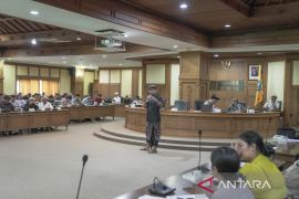 Ketua PHDI Bali ajak masyarakat tidak golput