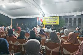 Anggota DPRD Liana dorong masyarakat buka usaha mandiri