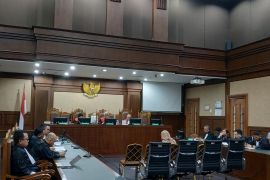 Eks Dirut Pertamina didakwa rugikan negara Rp1,77 triliun