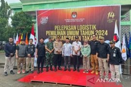 KPU Takalar gunakan enam perahu distribusi logistik ke wilayah pulau