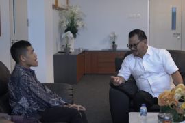 UIN Jambi beri bantuan pendidikan S2 mahasiswa difabel