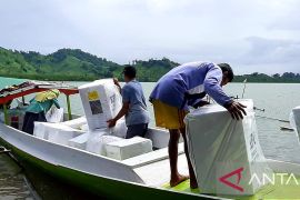 KPU Gorontalo Utara tuntaskan distribusi logistik Wilayah Kepulauan