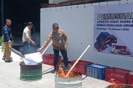 KPU Ponorogo musnahkan 18.754 lembar surat suara pemilu rusak