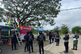 TNI - Polri patroli gabungan di akhir masa tenang di Malinau