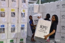 Distribusi logistik Pemilu 2024 di Bali