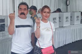 Inul Daratista inginkan adanya aturan yang jelas untuk usaha hiburan