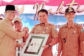 Desa Tanjung Baru OKU kini berstatus desa mandiri