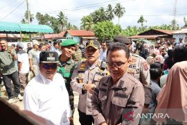 Pastikan Pemilu 2024 aman, Forkopimda Padangsidimpuan mengecek TPS