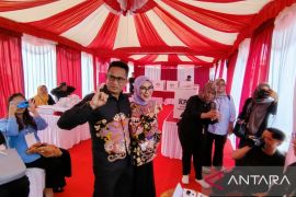 Wali Kota Balikpapann gunakan hak pilih di TPS 004 Balikpapan Barat