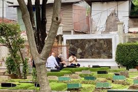 Prabowo ziarah ke makam ayahnya didampingi Didiet