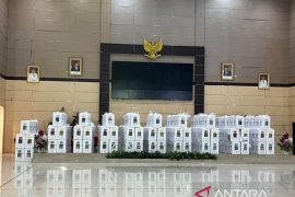 KPU Manado pindahkan kotak suara dari Graha Gubernuran Sulut