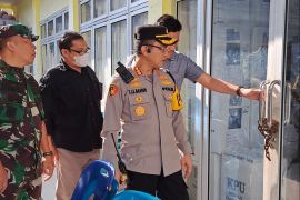 Kapolrestabes Medan pantau logistik pemilu di sejumlah kecamatan