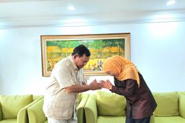 Khofifah ucapkan selamat kepada Prabowo Subianto