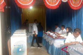 KPU Kota Tangerang hentikan sementara rekapitulasi pemilu tingkat kecamatan