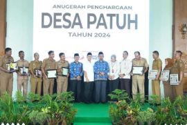 Pemkab dan KPP Pratama Madiun beri penghargaan Desa Patuh Pajak 2024
