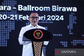 Pemerintah beri ASN "cuti ayah" saat istri melahirkan