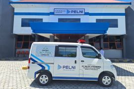 PT Pelni berikan bantuan ambulans bagi warga Kabupaten Donggala