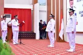 Penjabat Gubernur Sulsel melantik Pj. Bupati Luwu dan Wajo