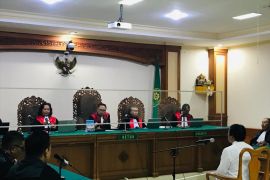 Mantan Rektor Unud Nyoman Gde Antara jalani sidang putusan kasus korupsi dana SPI