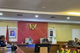 Kemenkop UKM: Perlu penegakan hukum ketat cegah impor pakaian bekas