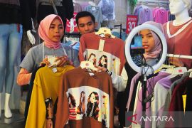 Govt optimizes online shopping day to boost people's purchasing power