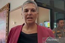 Dubes Australia melihat langsung hasil pembangunan di Papua