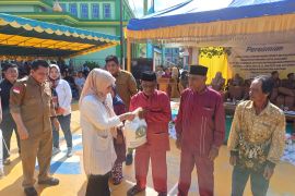 Gubernur Ansar: Kenaikan harga beras masih dalam batas wajar