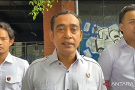 Kondisi bayi yang ditemukan dalam kardus di Taman Sari Jakbar sehat