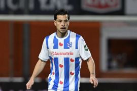 Tampil sejak awal, Haye dan Oratmangoen bawa timnya petik tiga poin