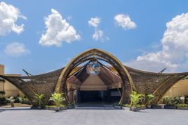 Grand launching "Varuna":Theatrical underwater dining pertama di Indonesia!