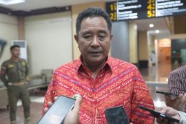 Pj Gubernur Sulsel pastikan bantuan tiba di lokasi longsor Bastem Utara Luwu