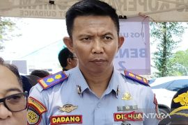 Dishub Bogor ungkap portal pembatas Jalur di Parungpanjang dirusak truk tambang