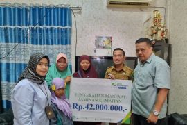 Kabupaten Kapuas programkan satu desa 100 perlindungan pekerja rentan