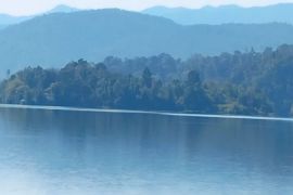 Sigi atur garis sepadan Danau Lindu untuk kelangsungan ekologi