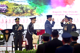 Penganugerahan pangkat Jenderal TNI Kehormatan untuk Prabowo Page 1 Small