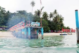 Pariaman ajukan perbaikan dermaga pulau Angso Duo ke KKP