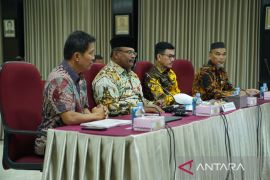 Sampaikan Laporan Capaian Kinerja, Pj Gubernur Safrizal Tuai Respon Positif Itjen Kemendagri