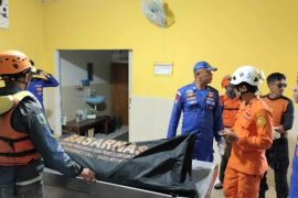 Korban hanyut air terjun Wera ditemukan 16,5 KM dari lokasi kejadian