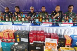 Kanwil DJBC Kalbagbar memusnahkan BMN senilai Rp5,71 miliar