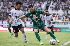 Liga 1: Persebaya layangkan surat ke PSSI terkait aksi Wahyudi Hamisi