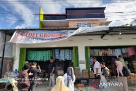 TPID Sultra sidak tiga pasar, stok beras SPHP masih aman
