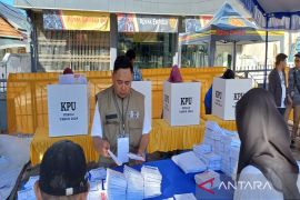 Duka untuk pahlawan demokrasi