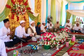 Bupati Banjar bersama ratusan jamaah ikuti haul Habib Ustman