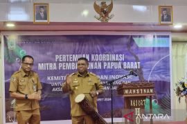 Pemerintah Papua Barat gandeng LSM akselerasi peningkatan daya saing